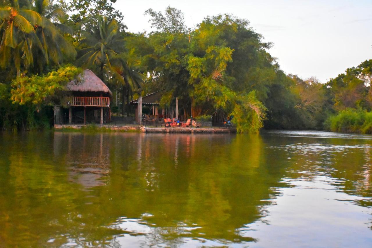 Pelican Lake Udawalawe Exterior foto